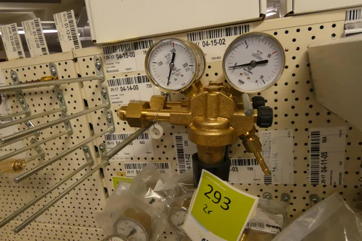 2x Druckminderer Sauerstoff 120.403